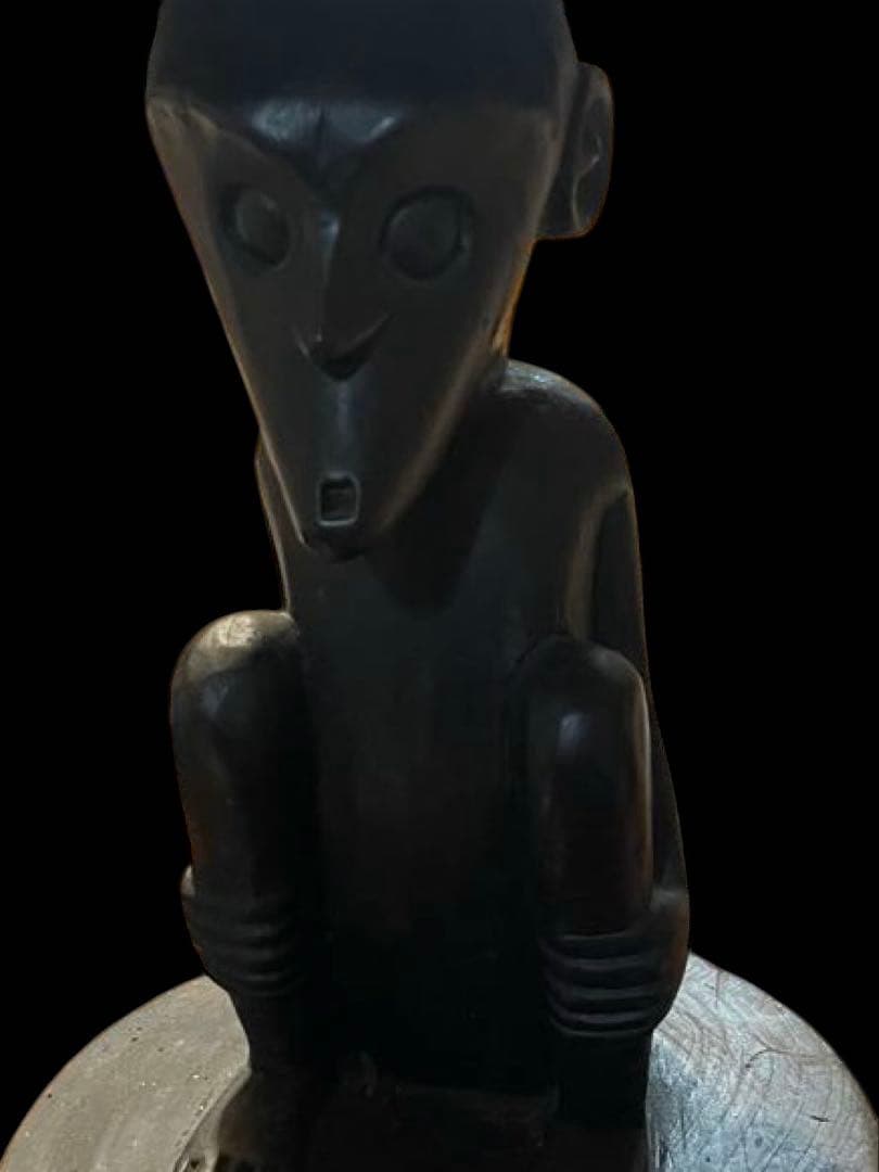 ⭐️アフリカン木彫スツール⭐️人物彫刻⭐️民族工芸⭐️アフリカンアート⭐️椅子‼️オブジェ