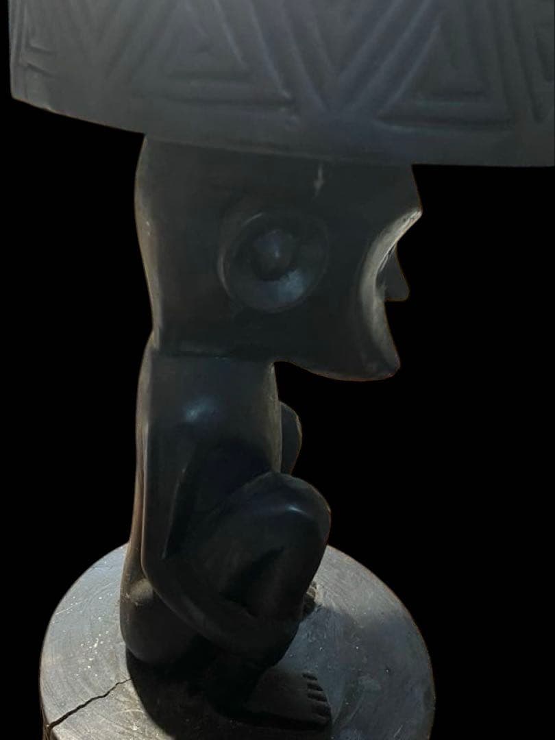 ⭐️アフリカン木彫スツール⭐️人物彫刻⭐️民族工芸⭐️アフリカンアート⭐️椅子‼️オブジェ