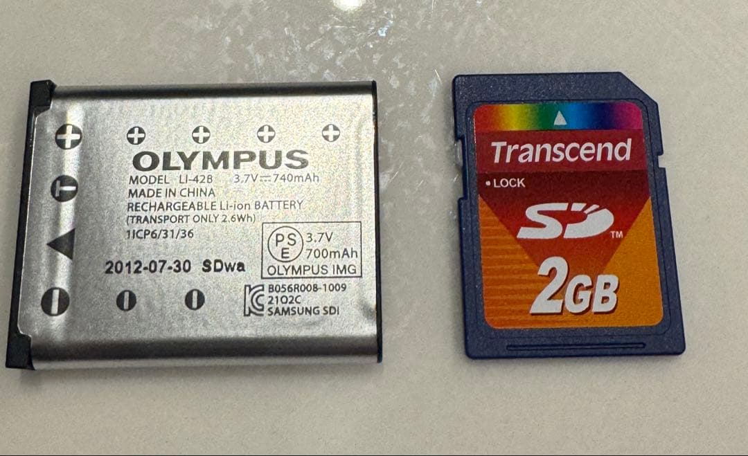 オリンパス VH-210/ホワイト/コンパクトデジタルカメラ　動作確認済み