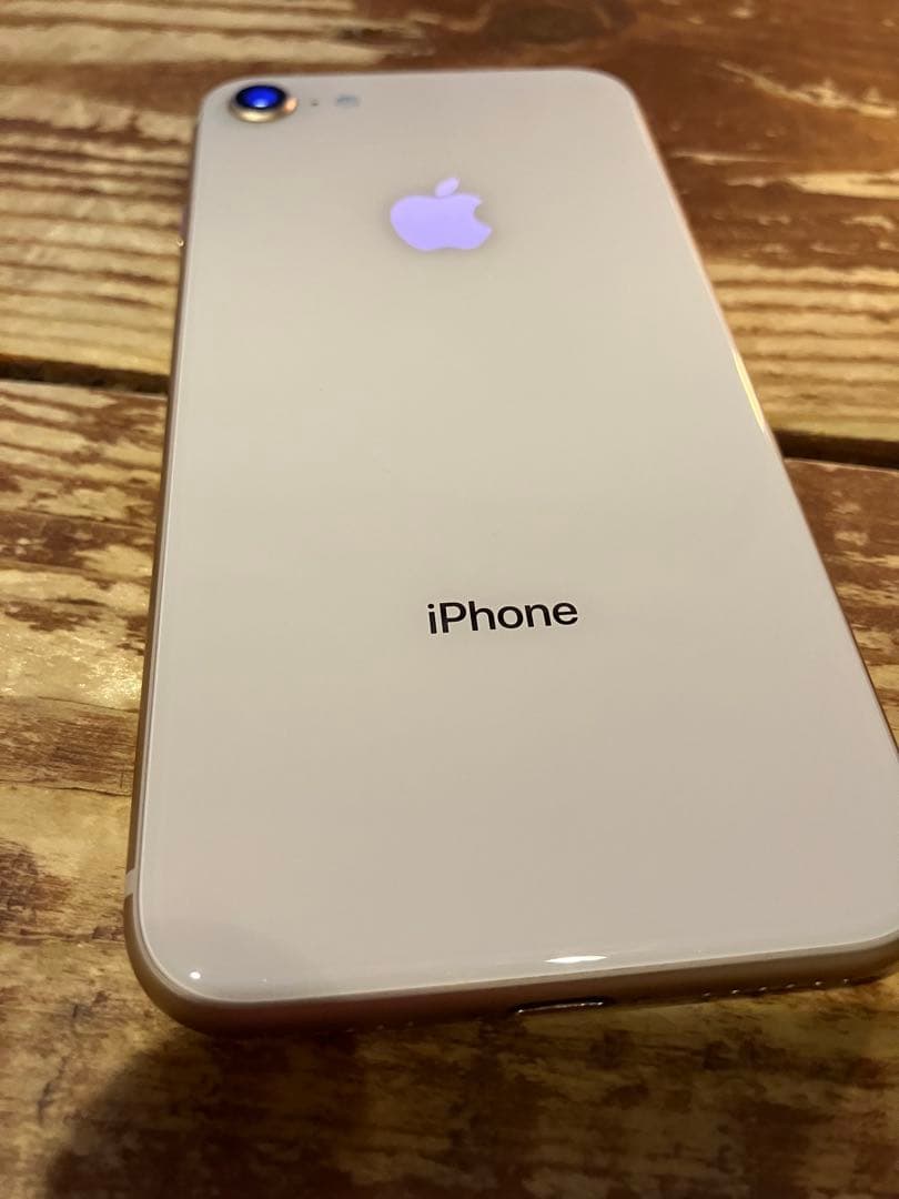 iPhone 8 ピンクゴールドと思われる 64GB ドコモ　75% 元箱