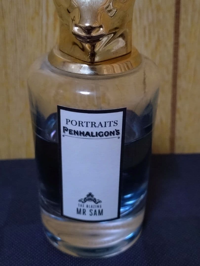 ペンハリガン ザ ブレイジング ミスターサム オードパルファム おおよそ半量程度