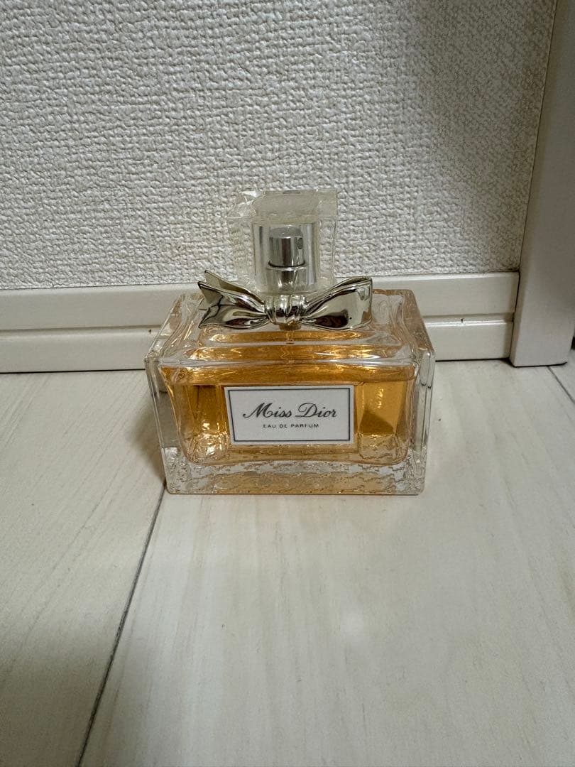 【美品 残8割】【廃盤】Miss Dior Eau de Parfum100ml
