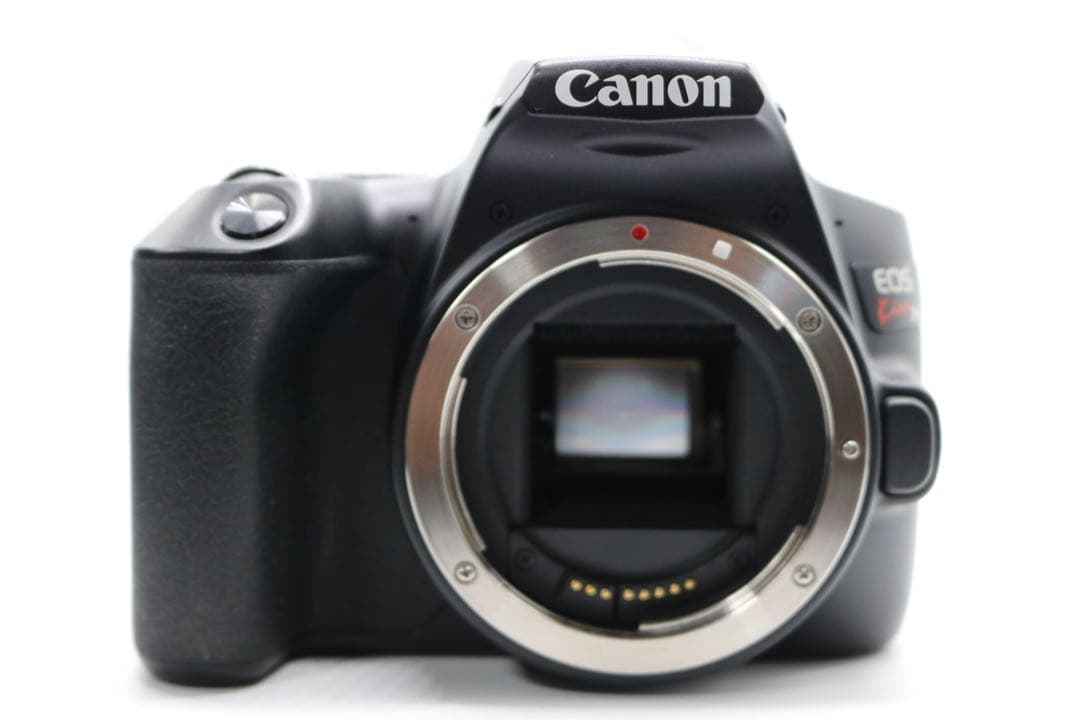 美品 【Canon EOS Kiss X10 トリプルレンズセット】 安心保証◎